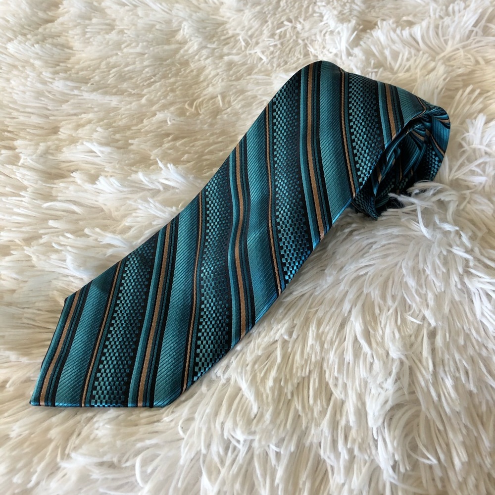 • Haines & Bonner Mens Necktie •